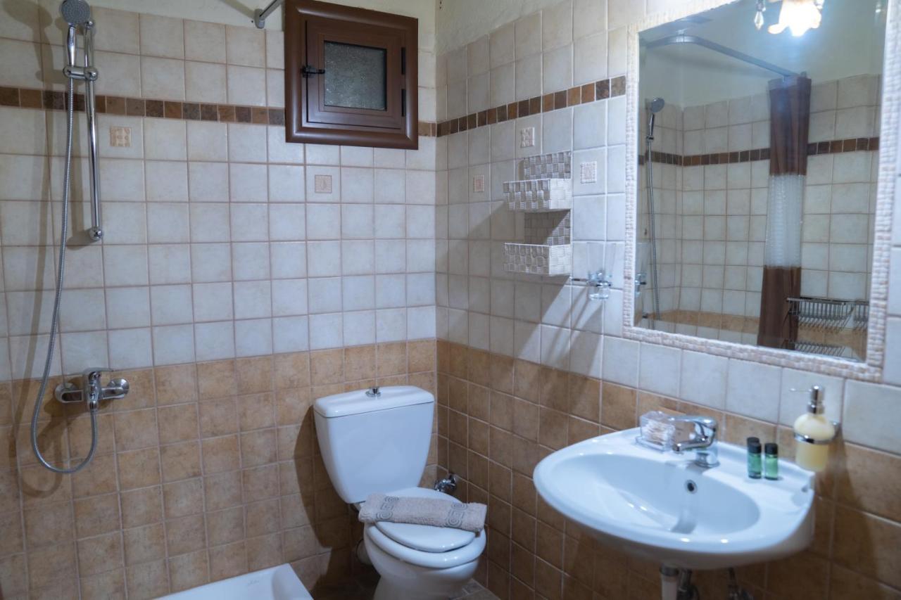 Παραδοσιακός Ξενώνας Ραχάτι Órma Extérieur photo