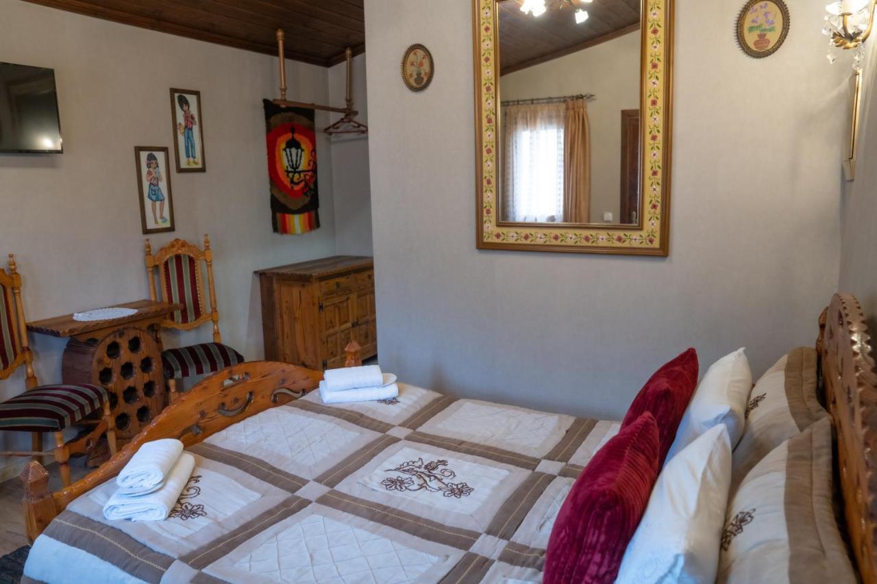 Παραδοσιακός Ξενώνας Ραχάτι Órma Extérieur photo